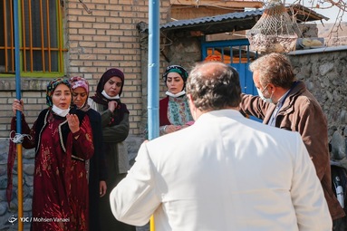پشت صحنه سریال نون خ