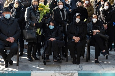 تشییع پیکر شهید مدافع سلامت دکتر محمد گلشن فوق تخصص بیماری های ریه و از اساتید دانشگاه علوم پزشکی اصفهان