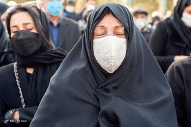 تشییع پیکر شهید مدافع سلامت دکتر محمد گلشن فوق تخصص بیماری های ریه و از اساتید دانشگاه علوم پزشکی اصفهان