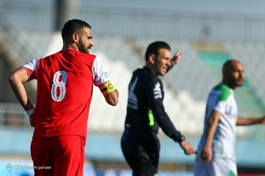 لیگ برتر فوتبال / پرسپولیس ۱ - آلومینیوم اراک ۲