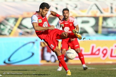 لیگ برتر فوتبال / پرسپولیس ۱ - آلومینیوم اراک ۲