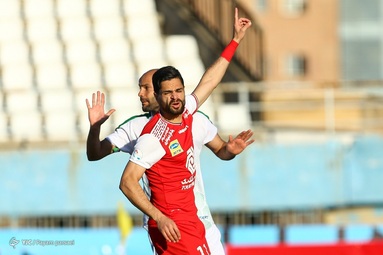 لیگ برتر فوتبال / پرسپولیس ۱ - آلومینیوم اراک ۲