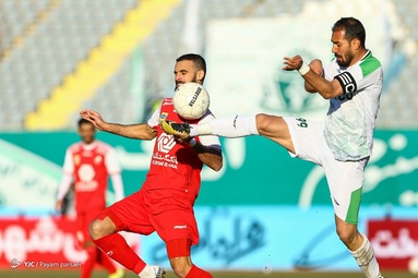 لیگ برتر فوتبال / پرسپولیس ۱ - آلومینیوم اراک ۲