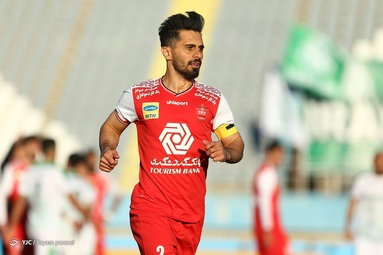 لیگ برتر فوتبال / پرسپولیس ۱ - آلومینیوم اراک ۲