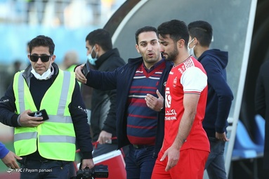 لیگ برتر فوتبال / پرسپولیس ۱ - آلومینیوم اراک ۲