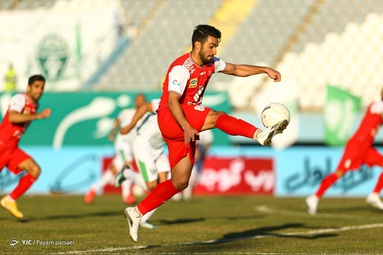 لیگ برتر فوتبال / پرسپولیس ۱ - آلومینیوم اراک ۲
