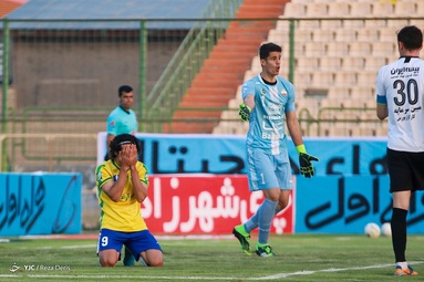 صنعت نفت آبادان یک - سپاهان ۲