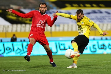 لیگ برتر فوتبال/ سپاهان ۱ - شهر خودرو ۳