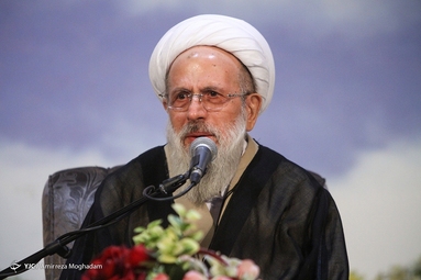 مراسم آغاز عملیات احداث مرکز درمانی سرطان شناسی کوثر و افتتاح هتل کرامت ری