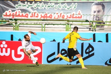 لیگ برتر فوتبال/ ذوب آهن ۱ - سپاهان ۳