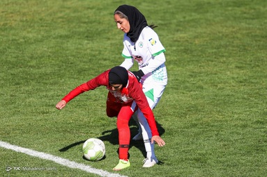 لیگ برتر فوتبال بانوان / ذوب‌آهن ۱ - شهرداری بم ۲