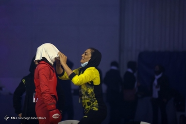لیگ برتر مسابقات ووشو بانوان در دو رشته ساندا و تالو در دو روز پنج شنبه و جمعه در ورزشگاه آزادی تهران برگزار شد.تیم سپاهان برای سومین  سال پیاپی به مقام قهرمانی رسید.