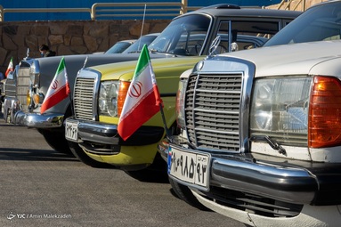 همایش خودروهای تاریخی به مناسبت دهه فجر‎ - شیراز