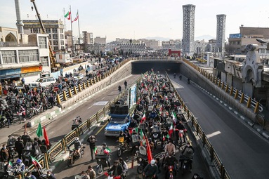 مراسم راهپیمایی یوم الله۲۲ بهمن و جشن چهل‌و دومین سالگرد پیروزی انقلاب اسلامی- میدان امام حسین (ع)