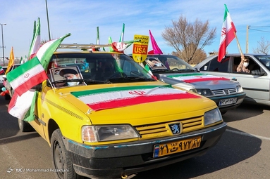 راهپیمایی یوم الله۲۲ بهمن و جشن چهل‌و دومین سالگرد پیروزی انقلاب اسلامی -  زنجان