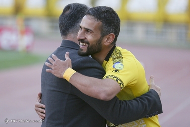 لیگ برتر فوتبال/ سپاهان اصفهان   - استقلال تهران