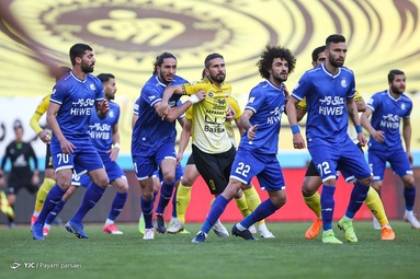 لیگ برتر فوتبال/ سپاهان اصفهان   - استقلال تهران