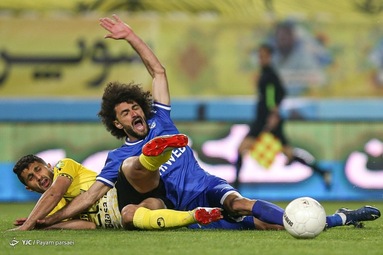 لیگ برتر فوتبال/ سپاهان اصفهان   - استقلال تهران