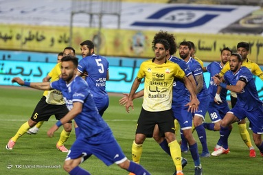 لیگ برتر فوتبال/ سپاهان اصفهان   - استقلال تهران