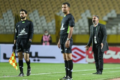 لیگ برتر فوتبال/ سپاهان اصفهان   - استقلال تهران