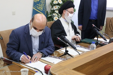 دیدار دکتر علی عسکری، رئیس صداوسیما با آیت الله بوشهری 