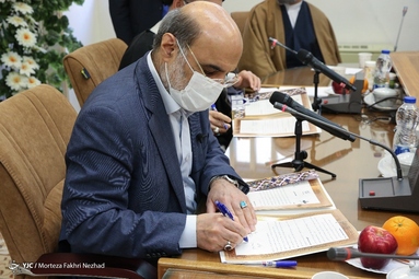 دیدار دکتر علی عسکری، رئیس صداوسیما با آیت الله بوشهری 