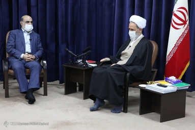 دیدار دکتر علی عسکری، رئیس صداوسیما با آیت الله اعرافی 