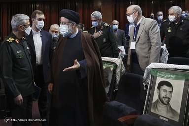 حجت الاسلام رئیسی، رئیس قوه قضائیه در همايش بين المللي مطالبات حقوقي - بين المللي دفاع مقدس