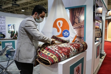 افتتاح نمایشگاه گردشگری و صنایع دستی
