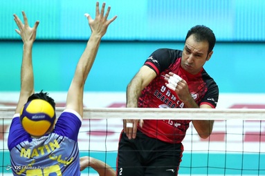 لیگ برتر والیبال/شهرداری ارومیه ۳ - شهرداری گنبد ۲