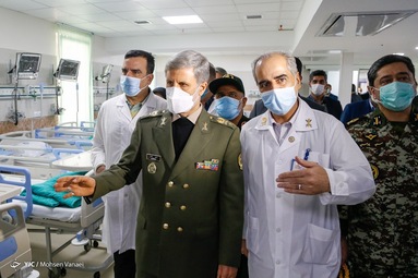 مراسم افتتاح مرکز درمانی شهید فتح آبادی جهت ارائه خدمات تخصصی به بیماران کرونایی 