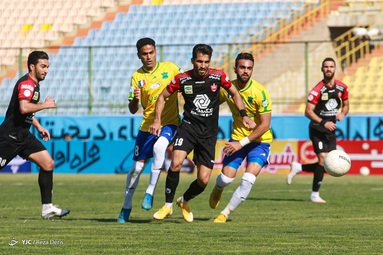 لیگ برتر فوتبال/ صنعت نفت آبادان صفر - پرسپولیس صفر