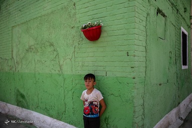 کوچه رنگی محله ی باغ آذری