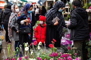 گرمی بازار گل و گیاه تهران در آستانه سال نو