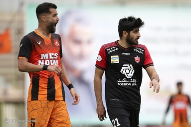 جام حذفی باشگاه‌های کشور / مس نوین کرمان ۰ - پرسپولیس تهران ۳