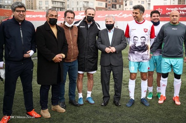 رقابت دوستانه منتخب سرخابی با رسانه ورزش