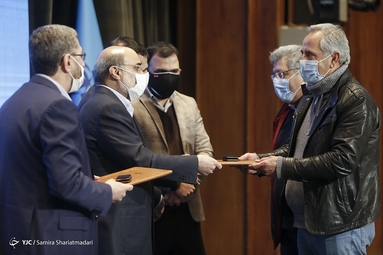 مراسم تجلیل از دست اندرکاران مجموعه‌های نمایشی سال ۹۹