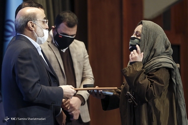 مراسم تجلیل از دست اندرکاران مجموعه‌های نمایشی سال ۹۹
