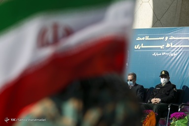 مانور اقتدار ۱۴۰۰