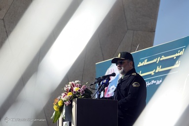 مانور اقتدار ۱۴۰۰