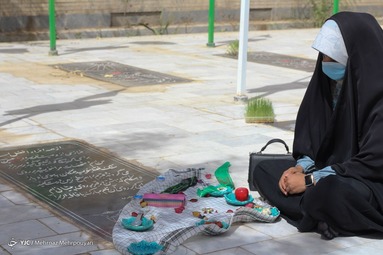 لحظه تحویل سال ۱۴۰۰ - گلزار شهدای سیستان و بلوچستان