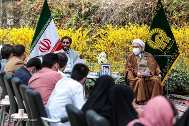 دیدار تولیت آستان قدس رضوی با دانشجویان نخبه سراسر کشور
