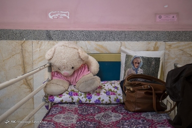 آسایشگاه اعصاب و روان احسان ولادت مهدی منجی را عصر یکشنبه 8 فروردین 1400  در آسایشگاه جشن گرفتند.