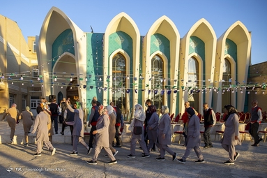آسایشگاه اعصاب و روان احسان ولادت مهدی منجی را عصر یکشنبه 8 فروردین 1400  در آسایشگاه جشن گرفتند.
