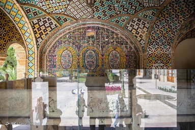 بازدید گردشگران از کاخ گلستان - تهران