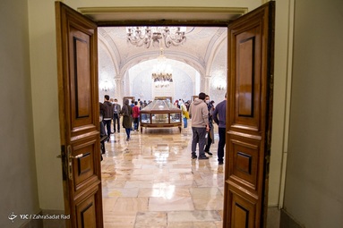 بازدید گردشگران از کاخ گلستان - تهران