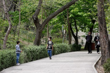 سیزدهم فروردین در بوستان های تهران