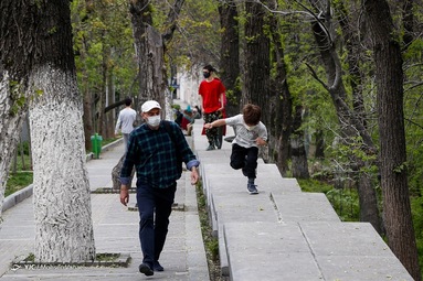 سیزدهم فروردین در بوستان های تهران