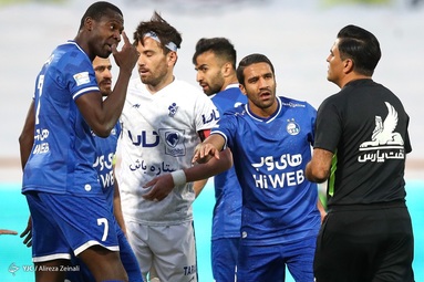 لیگ برتر فوتبال/ استقلال تهران و پیکان