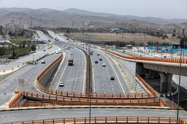 سفر یک روزه ی اسحاق جهانگیری به مشهد مقدس و افتتاح فاز نخست تقاطع غیرهمسطح آزادگان